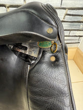 Load image into Gallery viewer, 18” MW Ideal Suzannah Dressage Saddle - Black