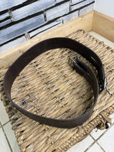 Load image into Gallery viewer, S/H 48” West End English Leather Straight Side Saddle Girth