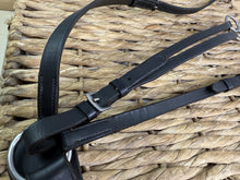 Load image into Gallery viewer, S/H Colliegate Hunting Breastplate &amp; Running Attachment - Full