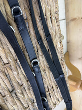 Load image into Gallery viewer, S/H Market Harbourough Martingale &amp; Reins -Full- Black