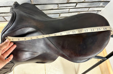 Load image into Gallery viewer, 17” Medium Ideal International Event Saddle - Brown