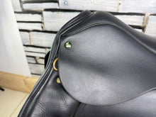 Load image into Gallery viewer, 17 1/2-18” Wide Ideal 1350 GP Saddle - Black