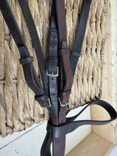 Load image into Gallery viewer, S/H English Complete Pelham Hunting Bridle - Brown - Full