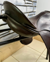 Load image into Gallery viewer, 17 1/2” MW Kieffer GP Saddle - Brown
