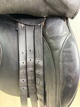 Load image into Gallery viewer, 17 1/2” XW M&amp;J Saddlery English GP Cob Saddle - Black