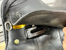 Load image into Gallery viewer, 17” Medium Kieffer Wien DL Dressage Saddle - Black
