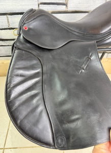 17 1/2” Wide Albion Selecta WH/GP/Jump Saddle - Brown