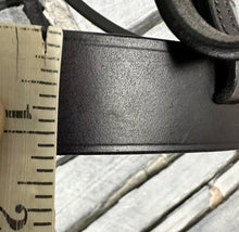 Load image into Gallery viewer, NEW Quality English Hunter Bridle - Brown - Cob - 1 1/4” Nose