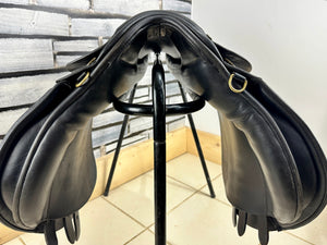 17” Wide Ideal Classic GP Saddle - Black
