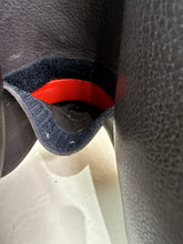 Load image into Gallery viewer, 16 1/2” Changeable Gullet Utopia/Discovery Jump Saddle - Brown