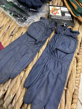 Load image into Gallery viewer, Job Lot - 7 x Pairs Child’s Gloves - Mountain Horse/RSL/T.De.T