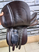 Load image into Gallery viewer, 14 1/2” Medium Farrington Small Pony GP Saddle - Brown