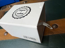 Load image into Gallery viewer, Harcour Milton White Satin Gents Competition Tie in Box - Show Jumping