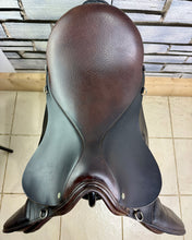 Load image into Gallery viewer, 18 1/2” MN J. Houghton GP/Jump Gents Hunting Saddle - Brown - English