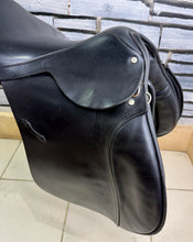 Load image into Gallery viewer, 18 1/2” Medium Hayes GP/Jump Gents English Hunting Saddle - Black