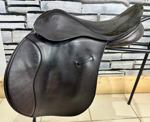 Load image into Gallery viewer, 18” Wide-XW Ideal H&amp;C GP Saddle - Brown