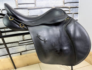 17” Wide Farrington Burford Event Saddle - Black