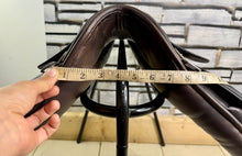 Load image into Gallery viewer, 16 1/2” Medium Colt Saddlery WH Saddle -Brown- Show Hack/ROR
