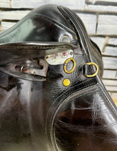 Load image into Gallery viewer, 17” Narrow Farrington Event GP Saddle - Black