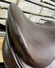 Load image into Gallery viewer, 14” Wide Barnsby English Pony Working Hunter/Show Saddle - Brown - Lead Rein Tiny Tot