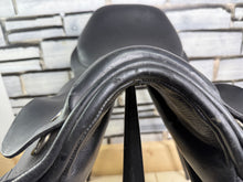 Load image into Gallery viewer, 16” MW Rich &amp; Sons Shoulder Relief Pony Jump Saddle - Black