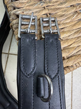 Load image into Gallery viewer, S/H 145cm/58” Padded Anatomic Shaped Leather Girth-Black