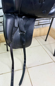 18” MW Ideal Suzannah LH Dressage Saddle - Black