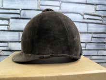 Load image into Gallery viewer, S/H Beautiful Vintage Patey Beagler Riding/Showing Hat - 6 5/8