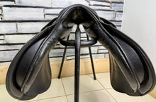 Load image into Gallery viewer, 17 1/2” MW Paul Jones GP Saddle - Black