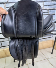Load image into Gallery viewer, 17” Wide Native Pony/Comfort Saddles WH Saddle - Black