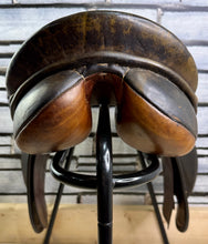 Load image into Gallery viewer, 17 1/2” 30.5/MW Stubben Parzival WH Saddle -Brown- Show Hack/ROR