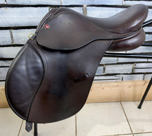 Load image into Gallery viewer, 15” MW Jeffries Falcon Hawk Event Pony GP/Jump Saddle - Brown