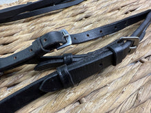 Load image into Gallery viewer, S/H Chunky English Flash Competition Bridle - Black - Full