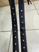 Load image into Gallery viewer, 17” M/Changeable Gullet Wintec 500 Dressage Saddle - Black