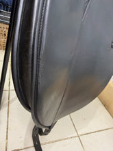 Load image into Gallery viewer, 17 1/2” MW Ideal Jessica Dressage Saddle - Black - Flocked