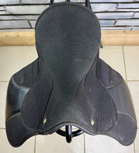 Load image into Gallery viewer, 14 1/2” Wide Synthetic (early Thorowgood) Pony/Shetland GP Saddle - Black
