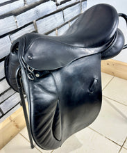 Load image into Gallery viewer, 17 1/2” Wide Symmonds Designer GP Saddle - Black