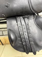 Load image into Gallery viewer, 16” MW Rich &amp; Sons Shoulder Relief Pony Jump Saddle - Black