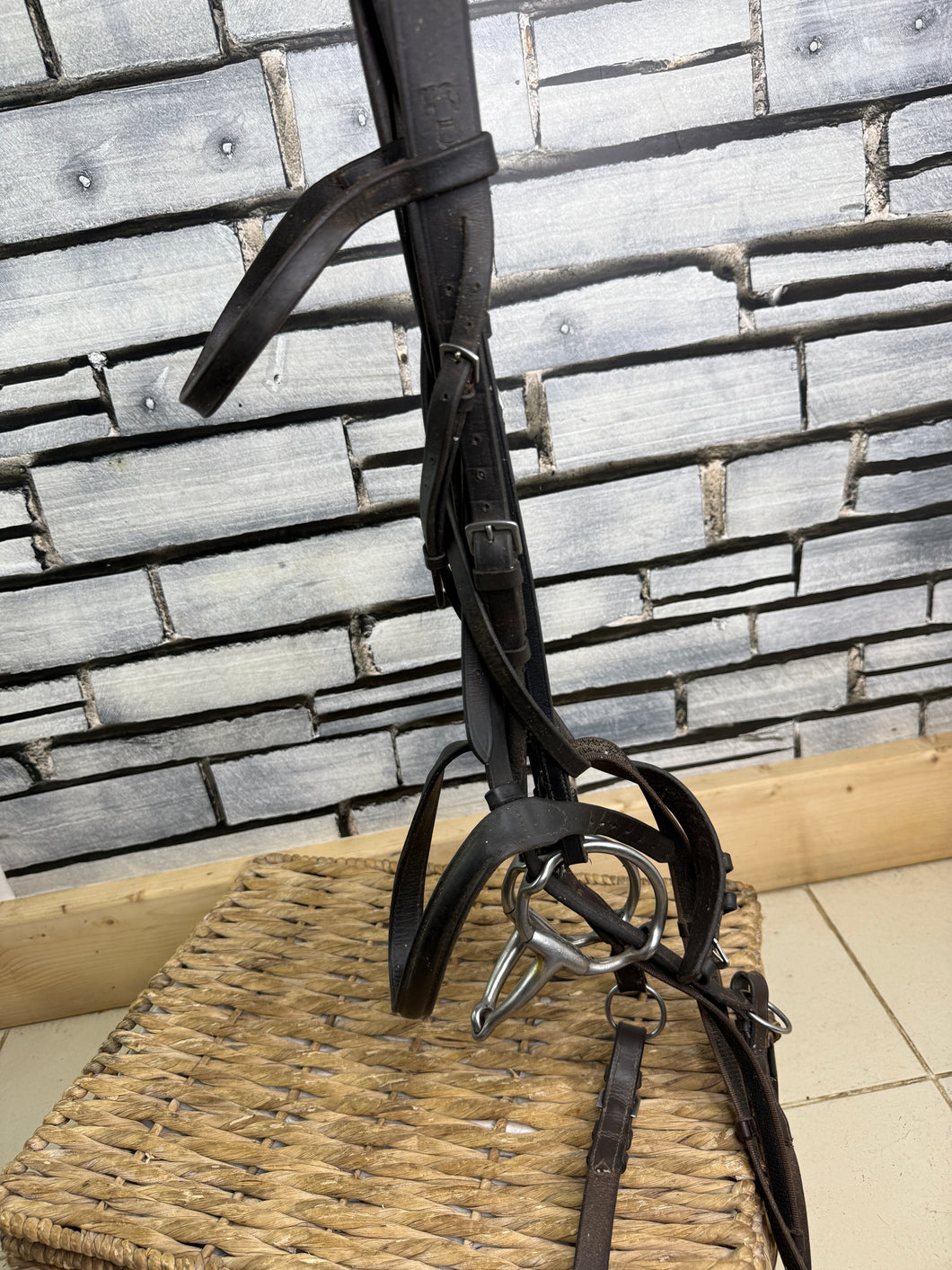 S/H Sabre Complete Cheltenham Gag Hunting Bridle - Brown - Full