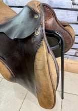 Load image into Gallery viewer, 17” MN S.O.S Saddlery GP/Jump Saddle - Brown - High Wither - TB ROR - Massive Blocks