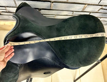 Load image into Gallery viewer, 19” MW Imagine Dressage Saddle - Black