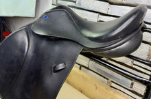 Load image into Gallery viewer, 16” MW Rich &amp; Sons Shoulder Relief Pony Jump Saddle - Black