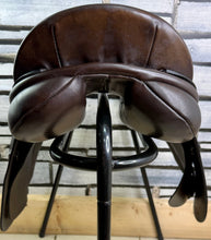 Load image into Gallery viewer, 15” Wide Manor English Pony WH Saddle - Brown - GP/Workers - W-XW