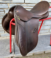 Load image into Gallery viewer, 17” Medium Kings Saddlery GP Saddle - Brown