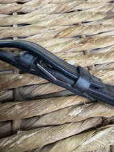 Load image into Gallery viewer, S/H Jeffries Falcon Running Martingale Attachment -Cob- Black