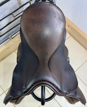 Load image into Gallery viewer, 16 1/2” MW-Wide Dever GP Saddle - Brown