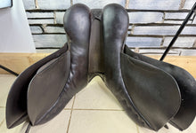 Load image into Gallery viewer, 16 1/2” MW English GP Saddle - Brown