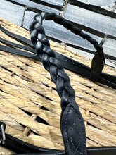 Load image into Gallery viewer, S/H Equicraft Wide Nose Hunter Bridle &amp; Plaited Brow - Black - XF