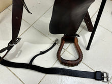 Load image into Gallery viewer, 16” Bunkhouse Leather Banderas Texas Western Saddle - Brown