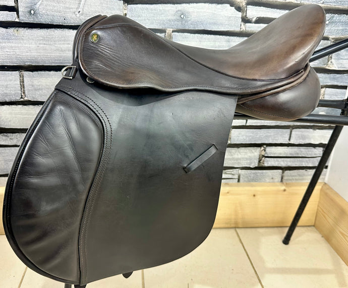 16 1/2” MW Minster English Saddlery GP Saddle - Brown